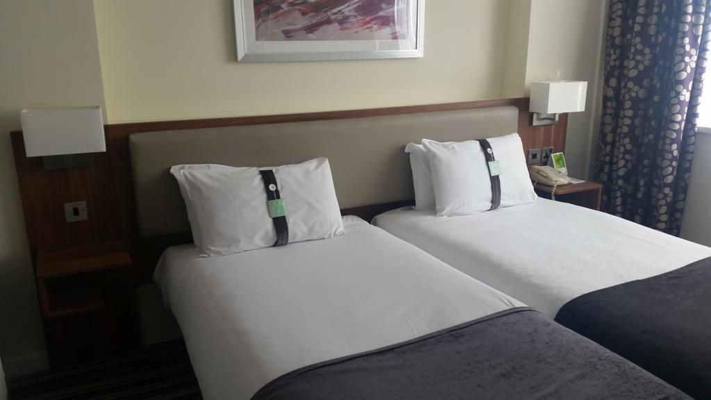 Holiday Inn Runcorn M56 Junction 12 By Ihg Quarto foto